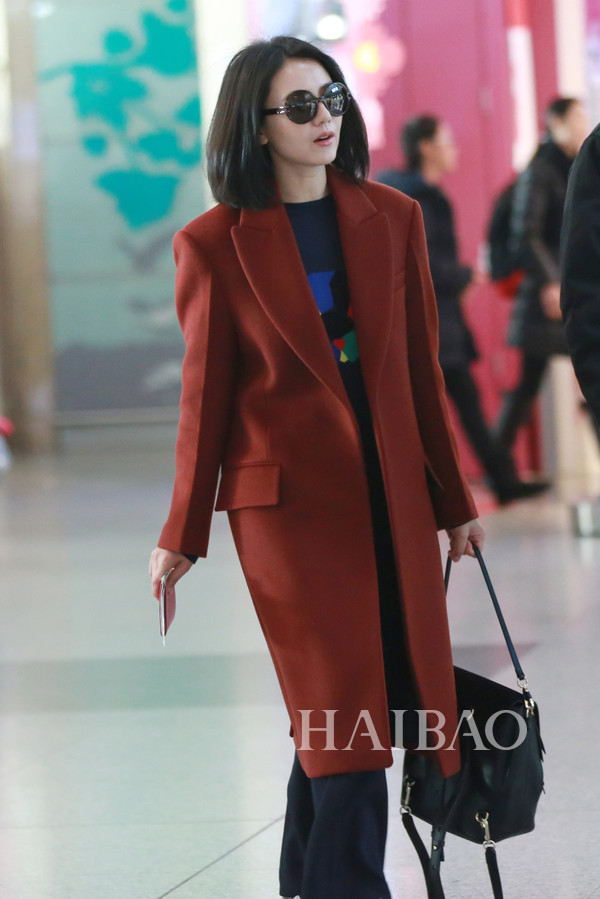 高甜！高圆圆、刘诗诗分别携老公过年双双把家还！海报时尚网华语明星街拍合辑,1月23日~2月2日！