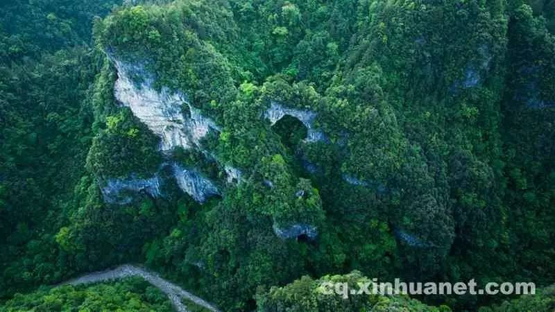 三千多平方公里的家，名字叫石柱