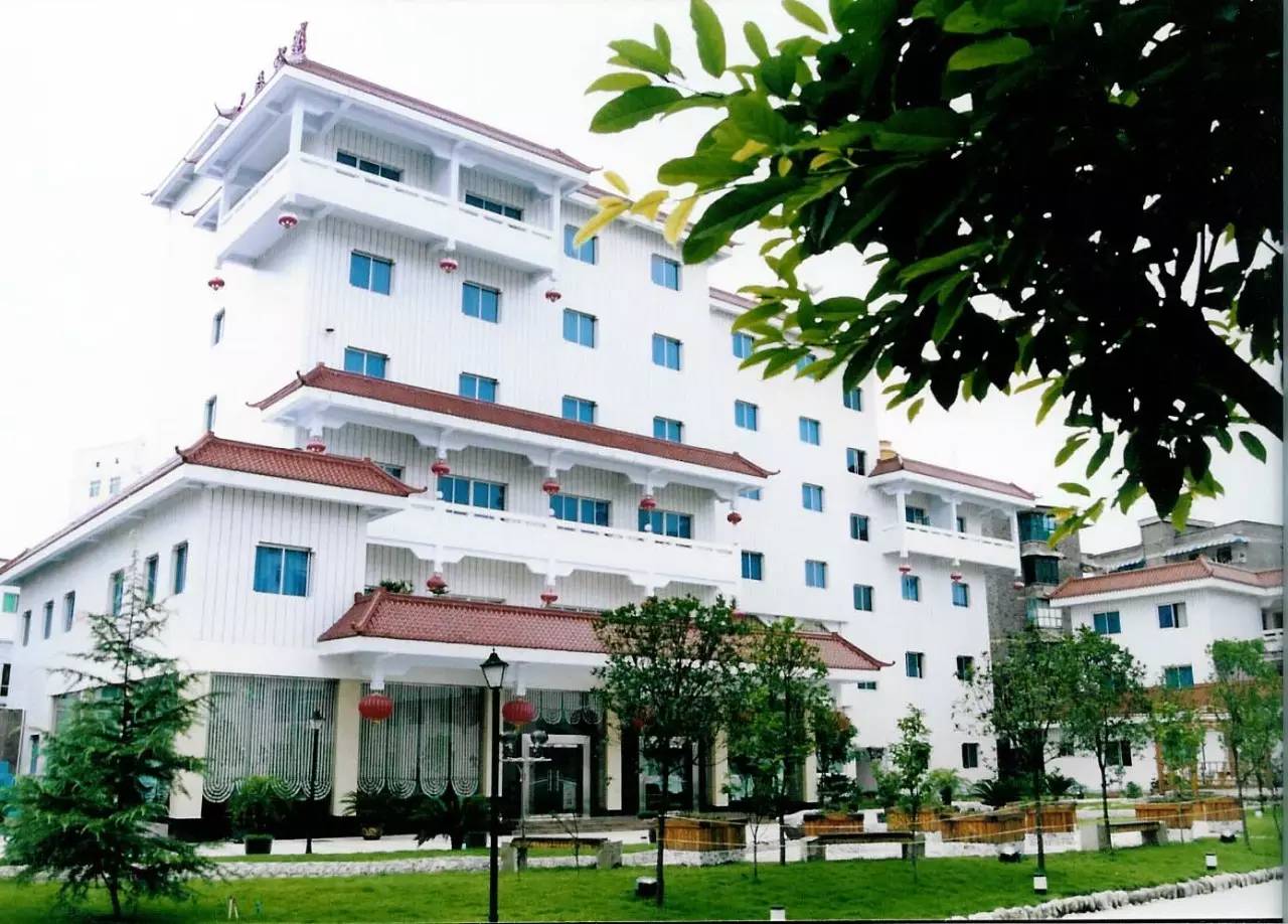 三千多平方公里的家，名字叫石柱