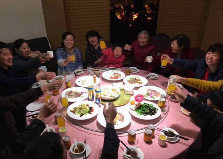 西安人年夜饭 (西安人年夜饭必备菜单)