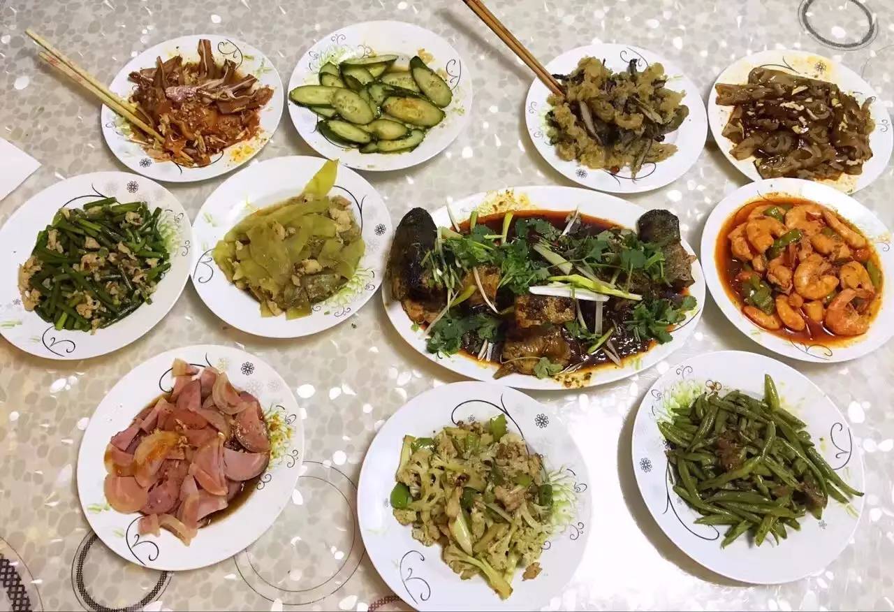 西安人年夜饭 (西安人年夜饭必备菜单)