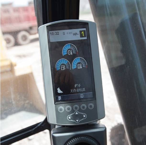 新款d2卡特彼勒挖掘机,卡特彼勒323挖掘机