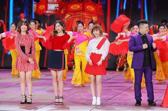 董卿主持人元宵晚会2011年,2016年元宵晚会魔术董卿