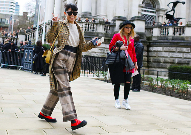 冬日穿搭切尔西靴好看吗,高筒切尔西靴冬季搭配