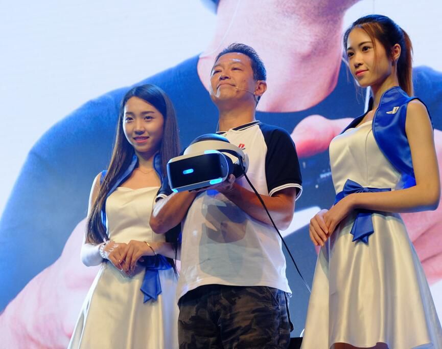 HTC年底推移动VR新品不是手机VR那是一体机？