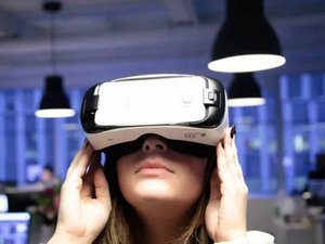 HTC年底推移动VR新品不是手机VR那是一体机？