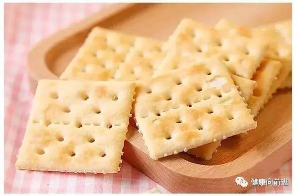 孕期如何缓解晨吐,怎样缓解孕早期晨吐