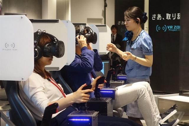 HTC年底推移动VR新品不是手机VR那是一体机？