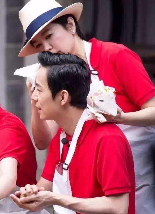 大张伟何炅谢娜,何炅大张伟王嘉尔