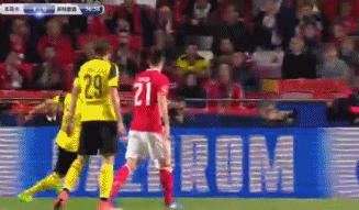 多特奥巴梅扬对柏林赫塔,欧冠多特蒙德出局