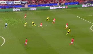 多特奥巴梅扬对柏林赫塔,欧冠多特蒙德出局