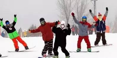 教学｜￥480万龙给雪友送福利--购教学产品送雪票啦！