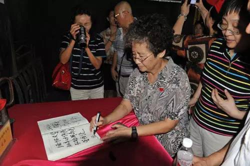 恩施这几个地方“红”了！任弼时的女儿曾来寻访……