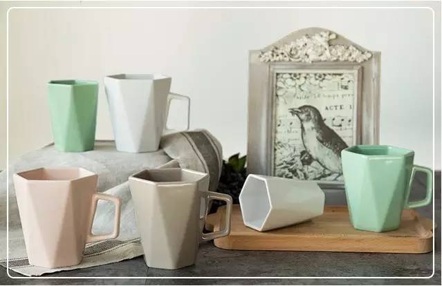 无论怎么过情人节（劫），吻你最多的都不是他/她！