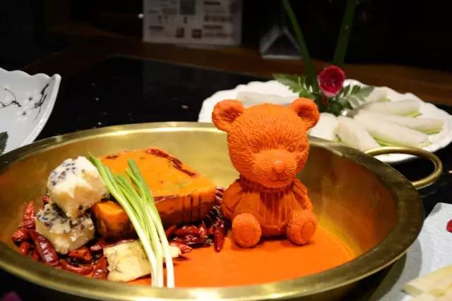 小编吐血亲测10家热辣辣顶味火锅店，没吃过5家以上的不算上海吃货！