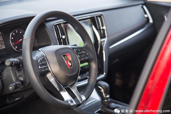 荣威i620t手动豪华配置,22款纯电动的荣威i6起步测试