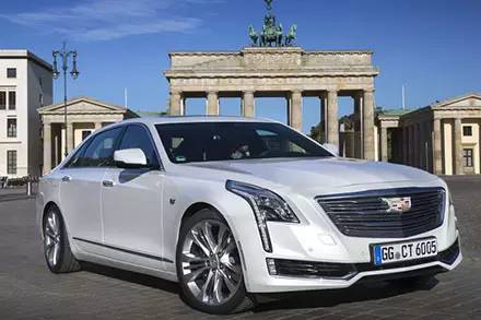 老司机教你三招学会倒车神技,新手学会一招汽车右拐弯永不剐蹭