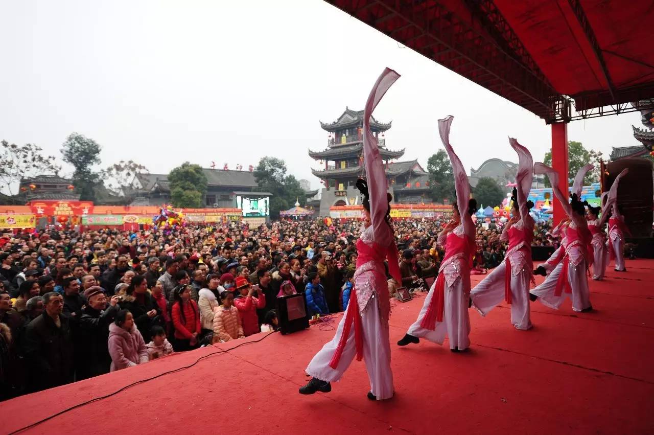 元宵节重庆去哪里玩最合适 (元宵节去哪里玩最合适重庆)