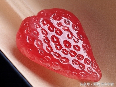 红蔷薇红纹石,红纹石和玫瑰石的区别