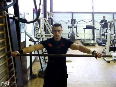 怎么锻炼肩部肌力,肩部灵活性改善训练