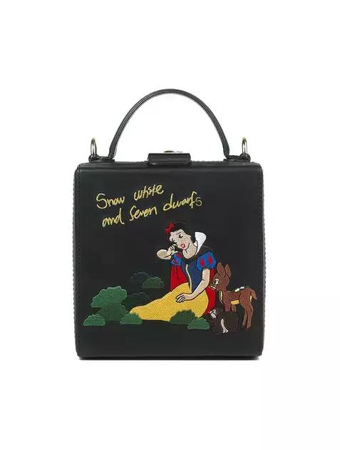 鬼怪剧终，那些美貌的包包却让女王完全停不下来种草