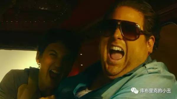 你们这些喜剧艺人，正经演起戏来，也能如此精彩