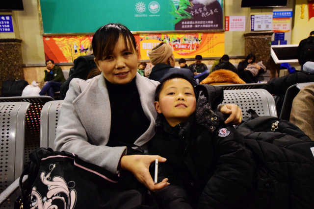 你见过清晨的西安火车站吗,清晨的西安火车站是什么样的