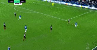 布拉沃欧冠,布拉沃三连扑点球