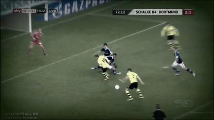 足坛史上十大令人震惊瞬间,盘点足坛五个无法复制的瞬间