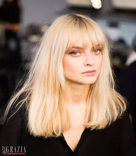 刘海剪坏了怎么扎好看,你的刘海剪坏了如何拯救