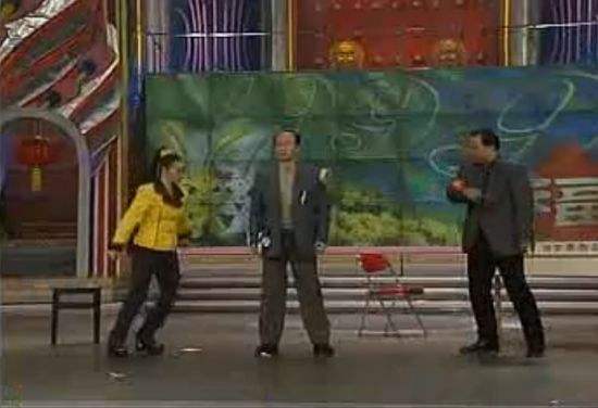 冯巩吐槽足球段子,冯巩牛群吐槽国足