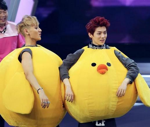 鹿晗现在发型照片,鹿晗发型合集图片