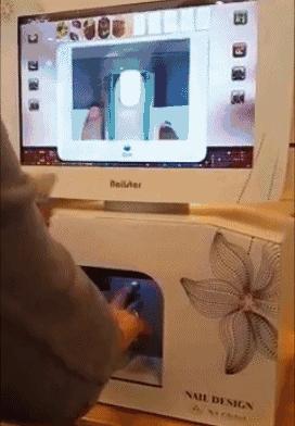 美甲款式推荐2024夏款手绘美甲,美甲款式手绘爆款美甲图显白