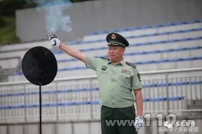 多彩军营战友,多彩军营