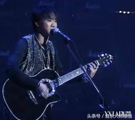 吉他初学者买哪种吉他好,家驹教你弹吉他第十七课