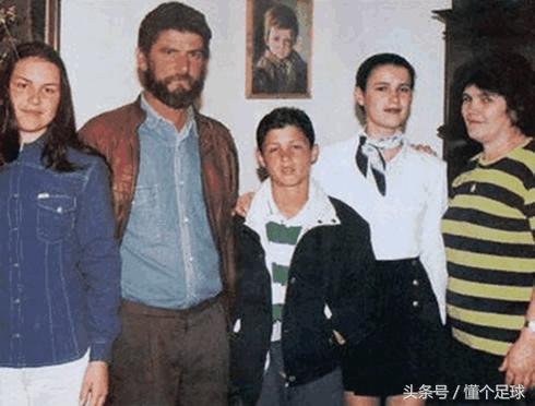 人生的灯塔指路的明灯,人生的灯塔下一句