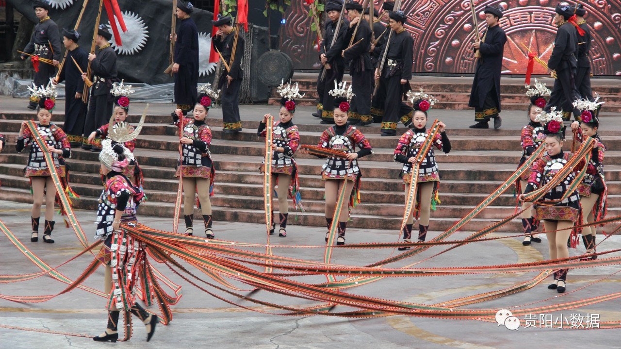 黔东南凯里千户苗寨,贵州西江千户苗寨游玩攻略