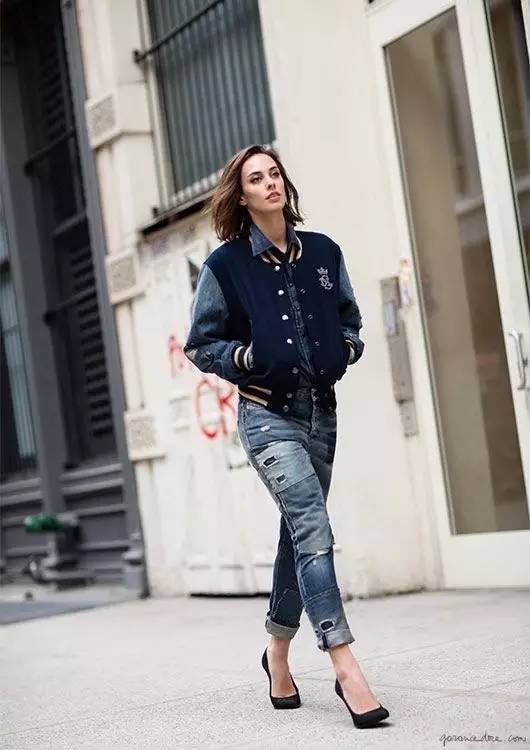 张靓颖瘦成大头,张靓颖造型显胖