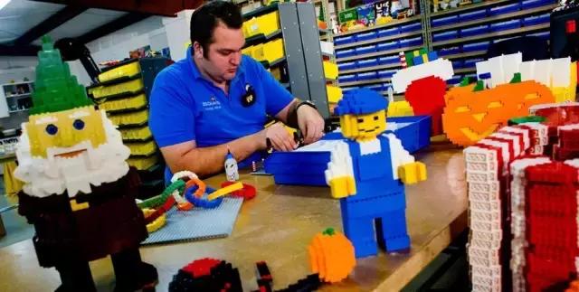 法国旅游带什么纪念品回来 (出国旅游必买的纪念品)