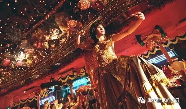 你们这些喜剧艺人，正经演起戏来，也能如此精彩