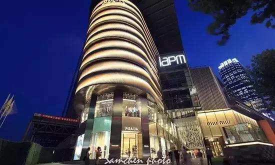 上海各商场停车场收费标准,上海哪个区停车费最便宜