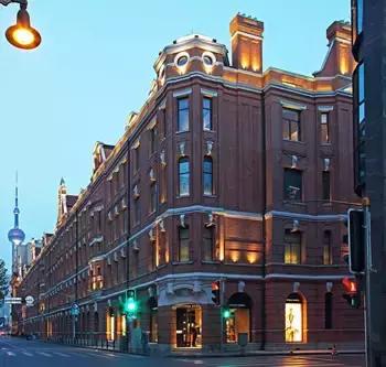 上海各商场停车场收费标准,上海哪个区停车费最便宜