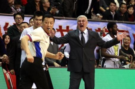 北京生死时刻老马却犯了天大错误若他遭禁赛首钢就真麻烦了！