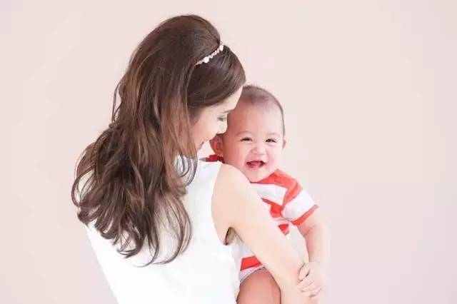 产后打喷嚏漏尿怎么办,产后打喷嚏漏尿怎样改善