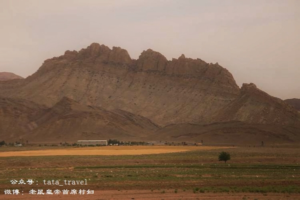 伊朗女人踢足球吗,伊朗女孩踢足球
