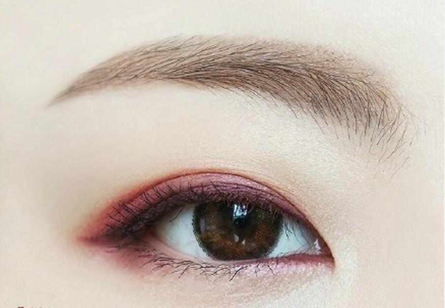 化眼妆画出来好脏啊怎么办,化红血丝眼妆