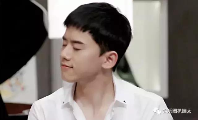 张杰下腰唱歌视频完整版,张杰下腰薛之谦