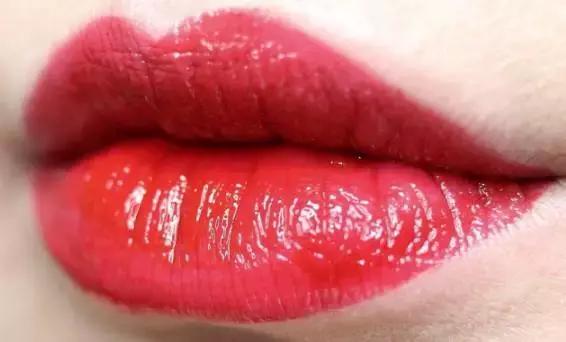 情人节ysl礼盒套装送女友,ysl圣罗兰七夕限定礼盒色号416