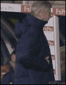 100个笑死人的足球集锦,搞笑足球动图