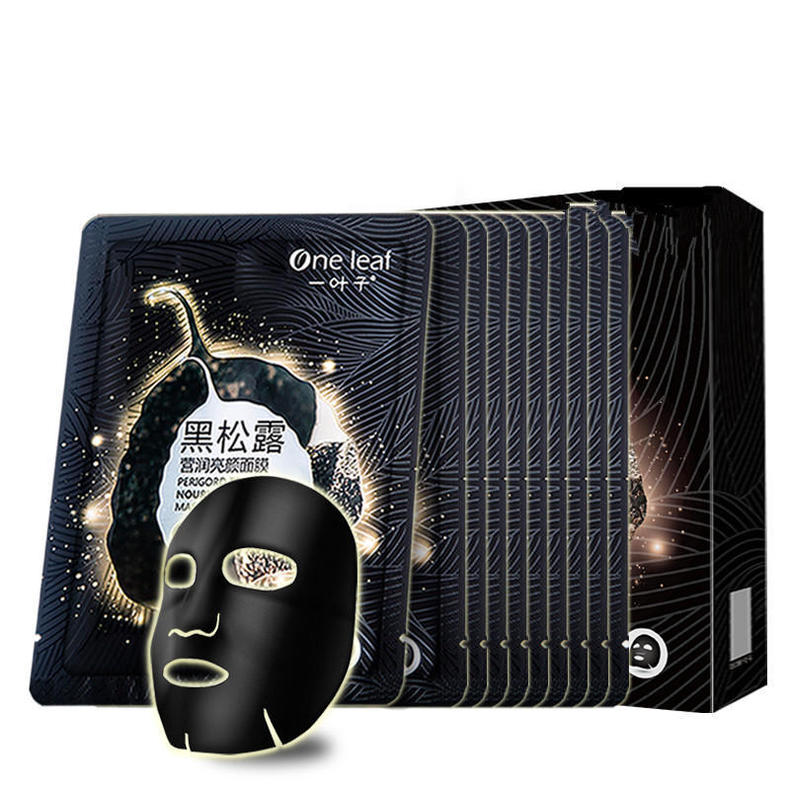 鼻子毛孔粗大有洞什么原因,毛孔粗大鼻子上有黑头怎么解决